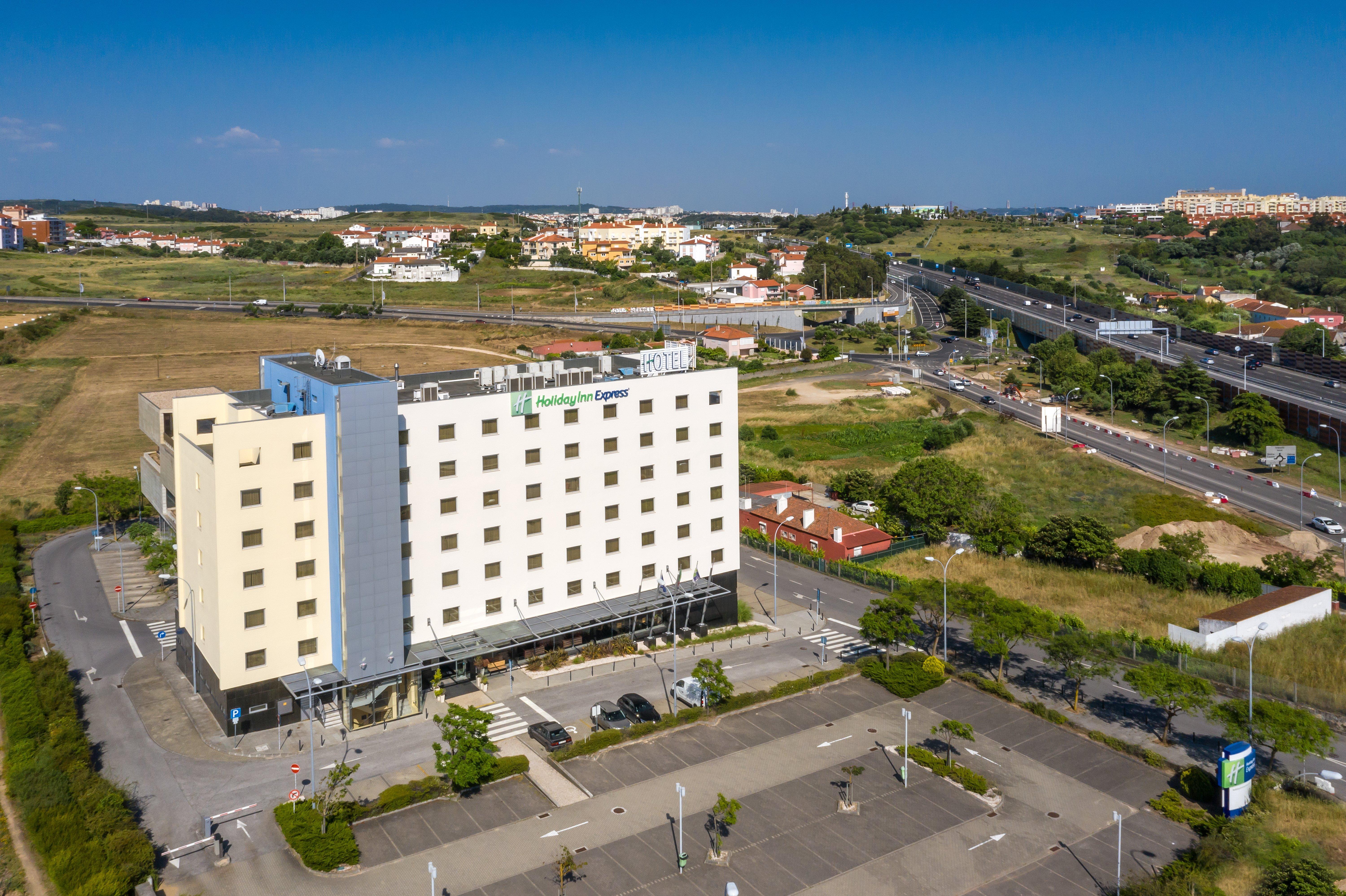 Holiday Inn Express Lisbon-Oeiras, An Ihg Hotel المظهر الخارجي الصورة